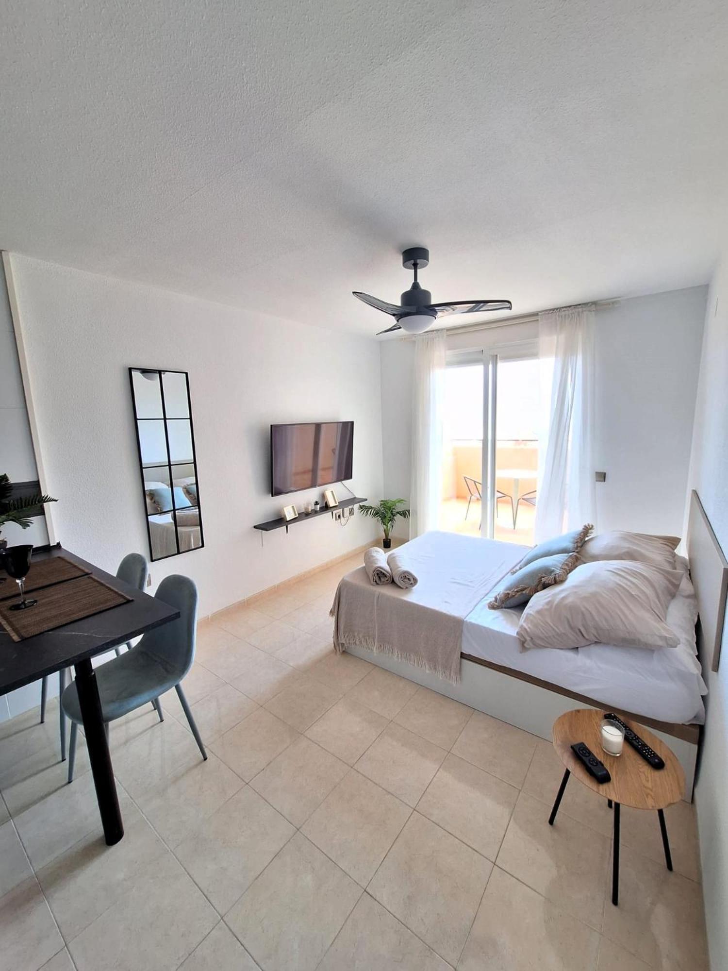 Estudio Envia Golf Aguadulce-vicar *